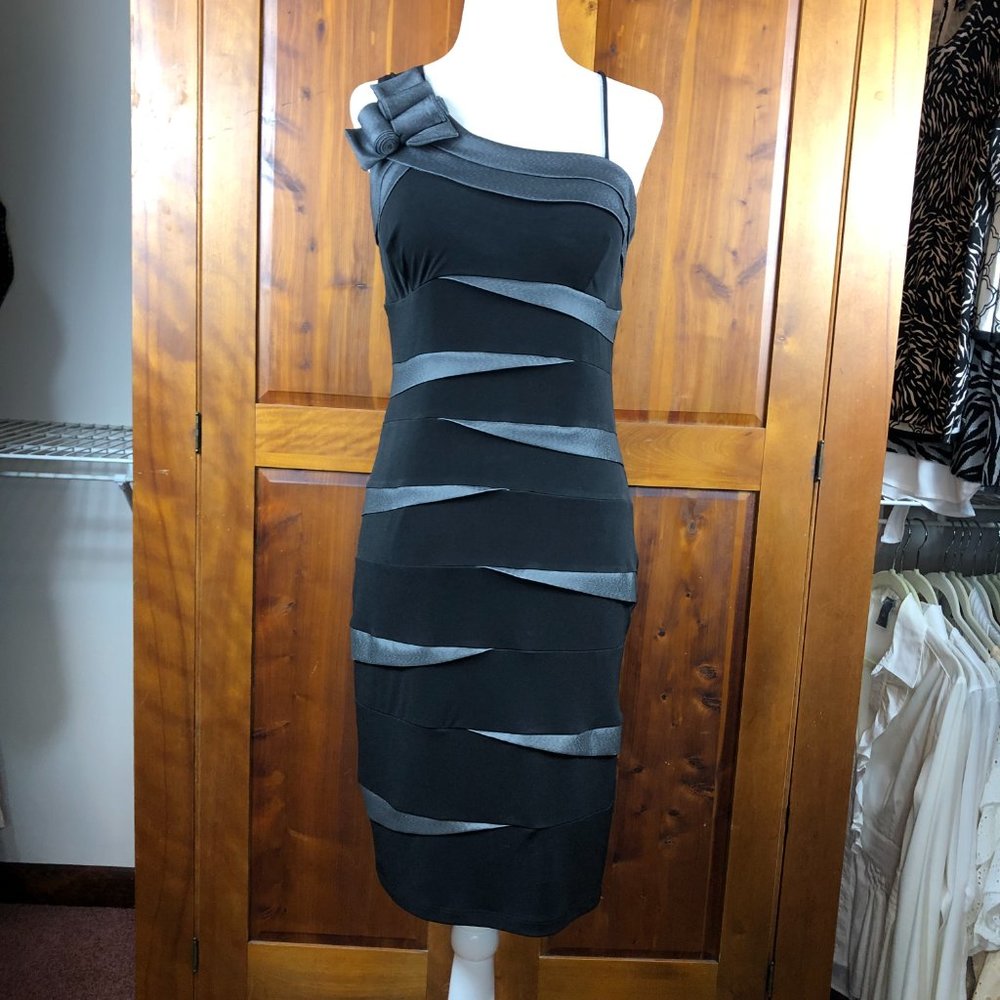 Valerie Bertinelli Black & Silver One Shoulder Cocktail Party Dress Glamcore Y2K